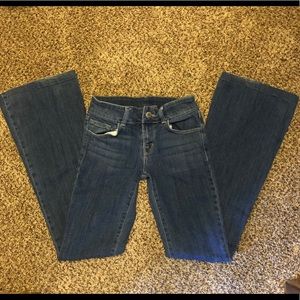 J Brand 70s Style Flare Jeans sz 0 / 25